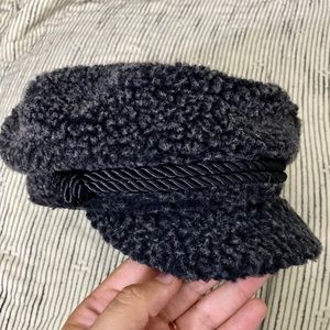 H&M Faux Sherpa Fiddler Cap Hat
